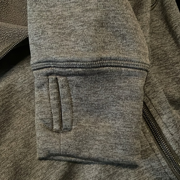 🌹NIKE THERMAL FIT JACKET - Picture 4 of 4